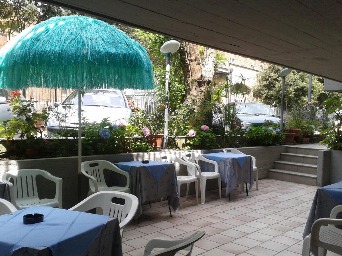 Hotel Villa Del Prato Cucina Romagnola E Possibilita Pacchetto Spiaggia Bellariva Di Rimini Exterior foto